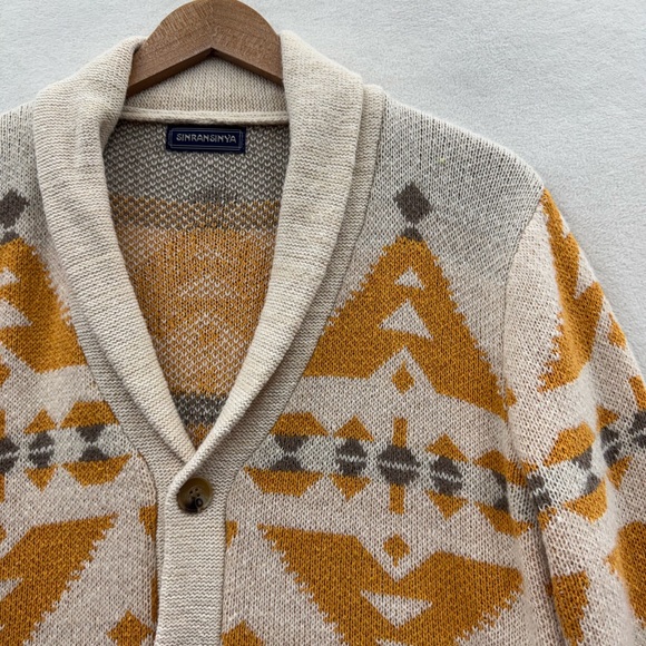 Sinransinya Women’s XL Button Front Cardigan Sweater Cream Abstract Pattern - Picture 3 of 9